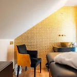 Republica Boutique 5*