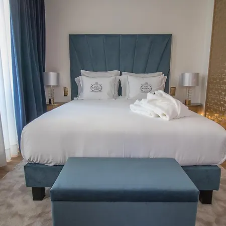 Republica Boutique Hotel 5*