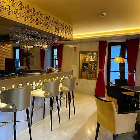 Republica Boutique Hotel