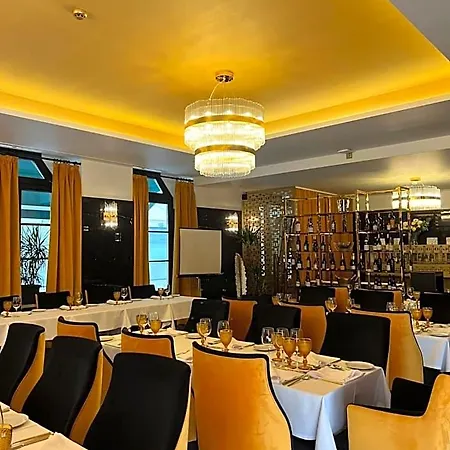 Hotel Republica Boutique 5*