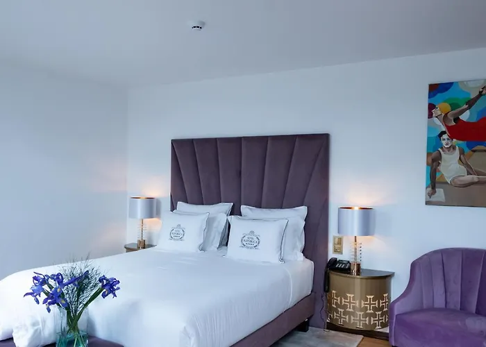 Republica Boutique טומאר