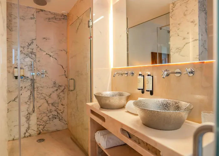 Hotel Republica Boutique 5*