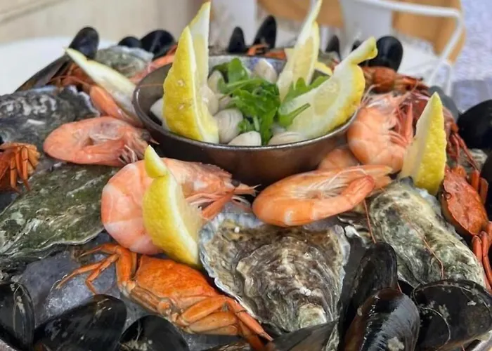 Republica Boutique מלון טומאר